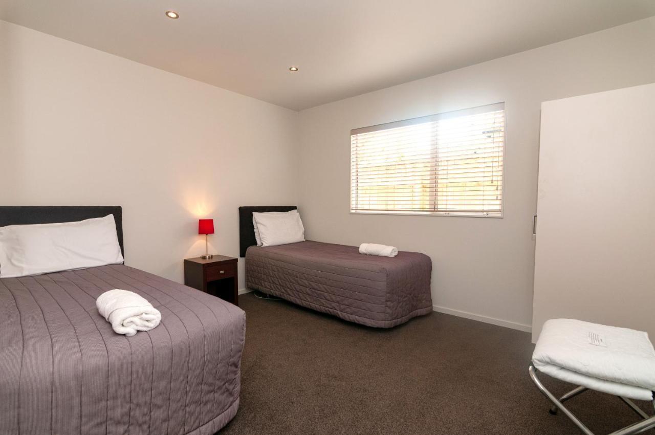 The Park Motel Hawera Esterno foto
